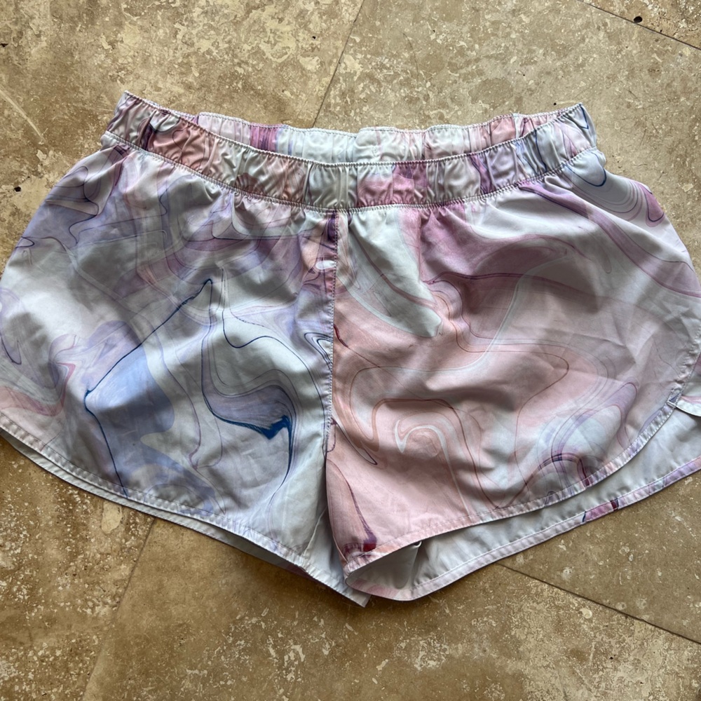 Old Navy Athletic Women’s Track Shorts Pastel Marble Pink
